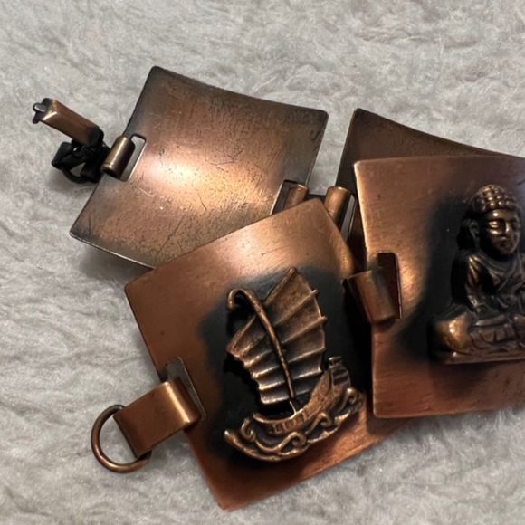 Vintage Copper Raised Asian Figures Linked Panel Bracelet - Picture 7 of 10